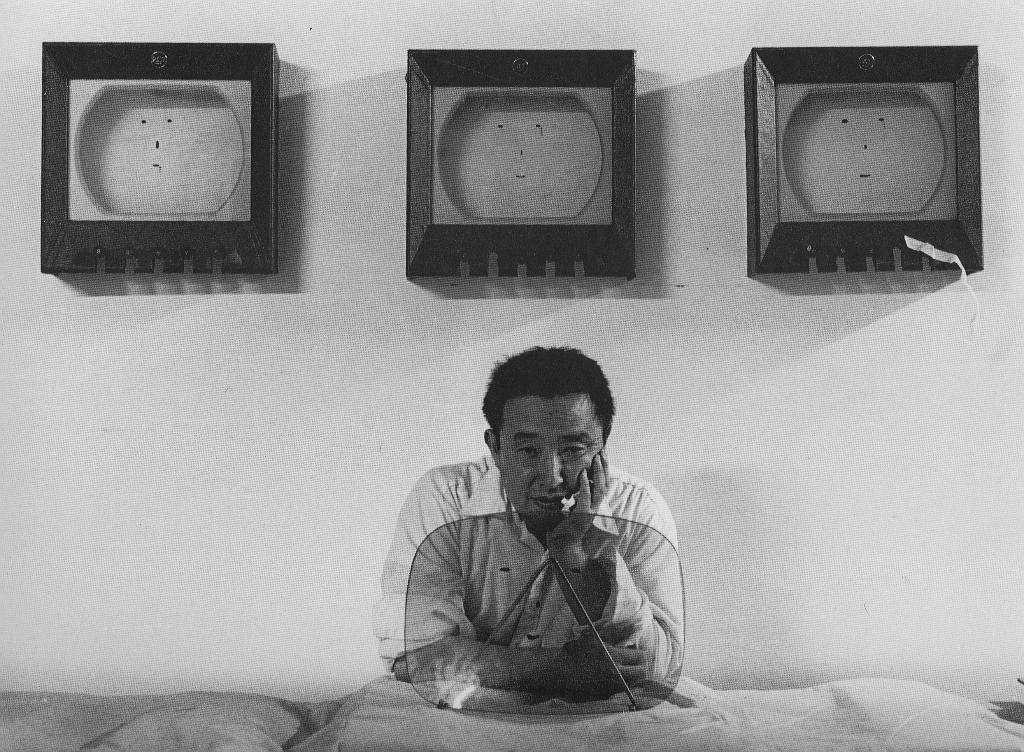 3.Nam, june Paik video artist. ny,1983.jpg
